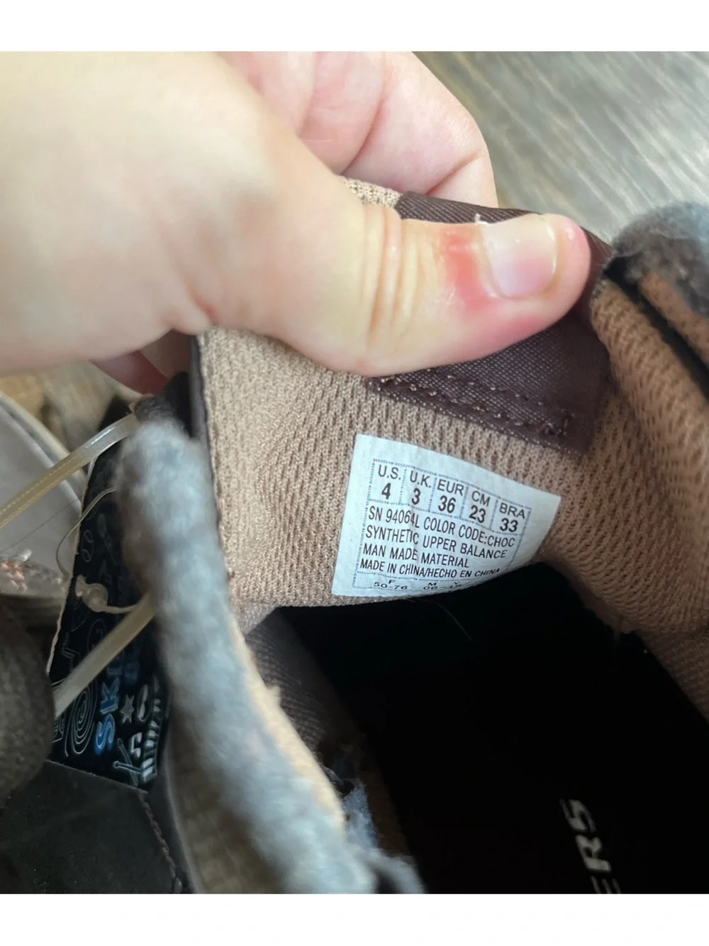 US 4 Skechers Gravlen Brown Kids boot with Grey Fleece Collar